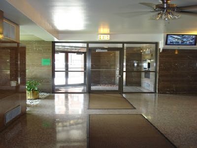 3rd image of 7337 S South Shore Dr APT 625