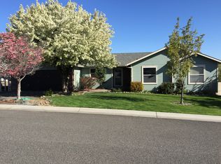307 Lacey Ave, Selah, WA