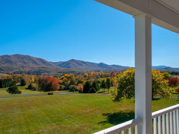 105 Ridgefield Way, Lexington, VA 24450