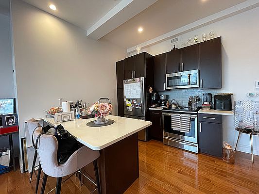 3rd image of 32-03 Steinway St #26