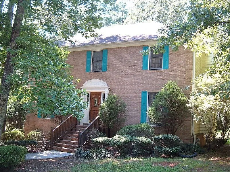 5139 Fieldgreen Xing photo 1