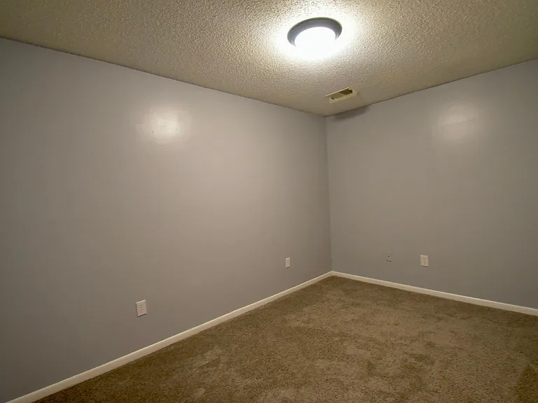 Office or 5th bedroom