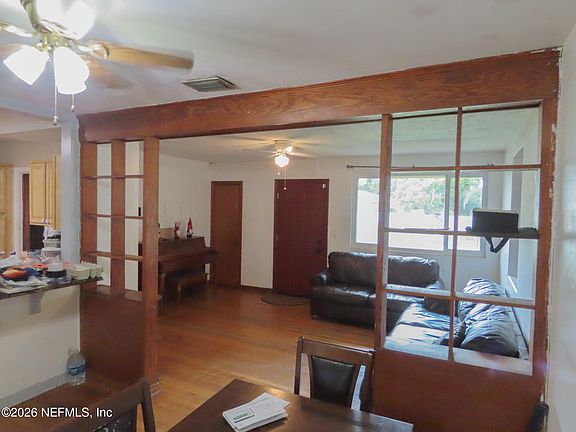 5th image of 2295 LAKE Drive