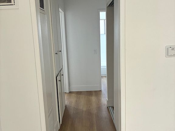 5th image of 326 W Chevy Chase Dr #24