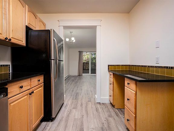 4th image of 3108 Barons Rd #308
