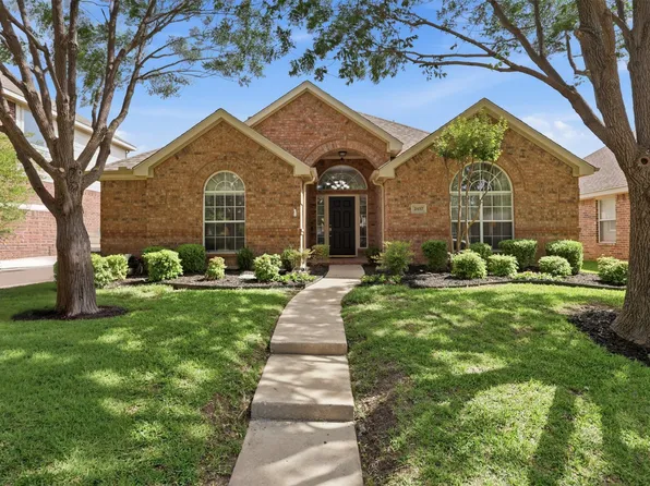 2457 Campfire Ln, Frisco, TX 75033