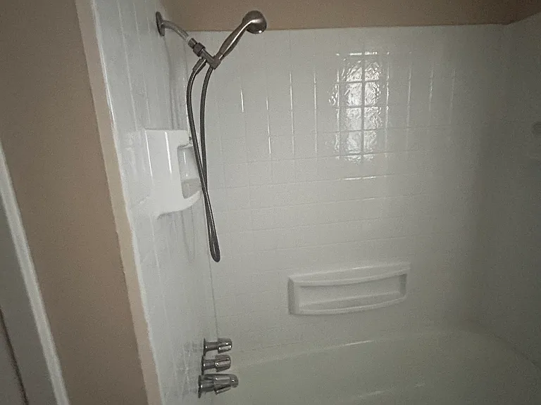 1205 SE Belmont Dr — Photo 9