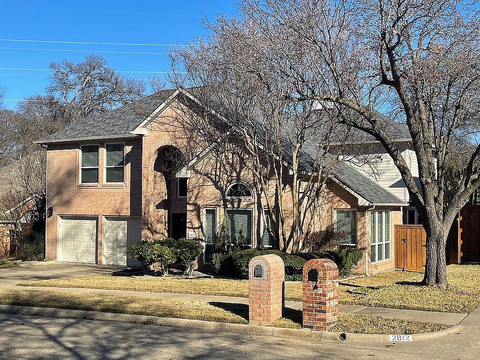 1st image of 2816 Oleander Dr