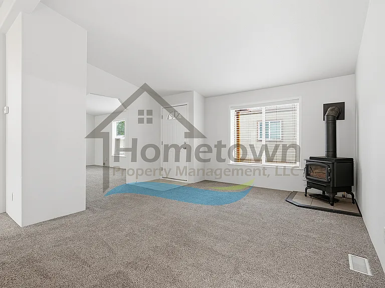 5425-1 E Grove Ave — Photo 14