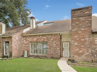12203 Wild Pine Dr #B, Houston, TX 77039