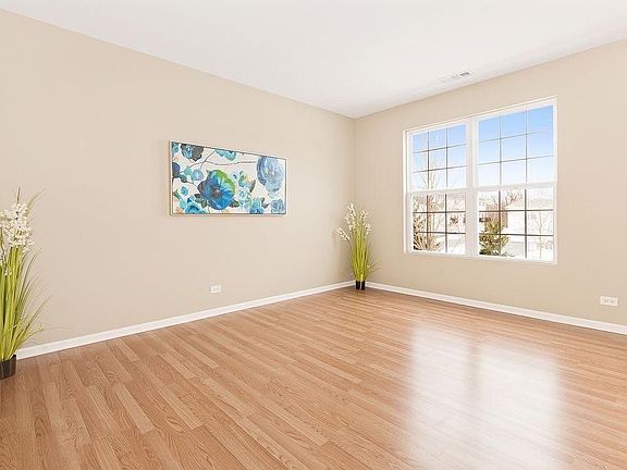 3rd image of 408 Terra Springs Cir