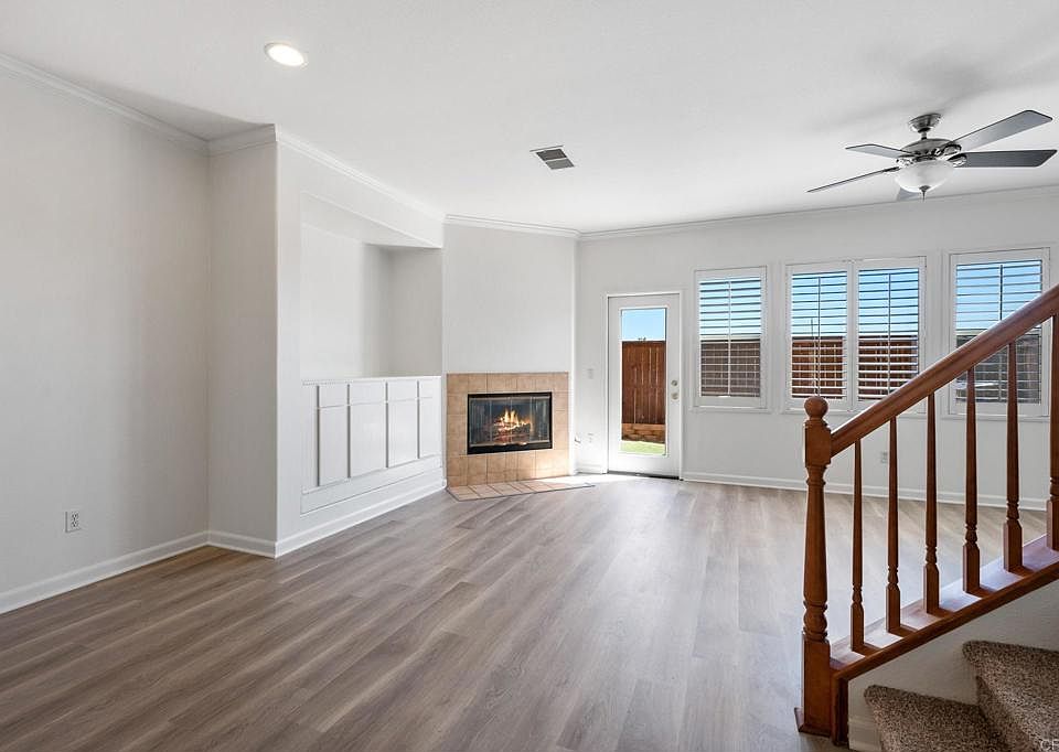 1st image of 4464 Brisbane Way Unit 4