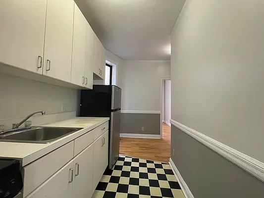 Rented by JM Preston Properties LLC | media 8