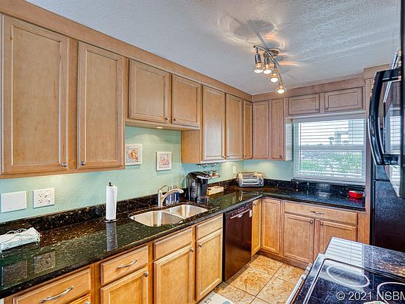 3rd image of 4153 S Atlantic Ave APT 305