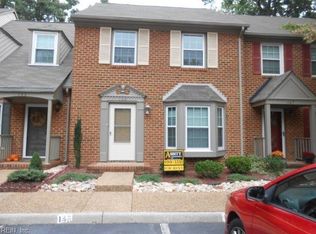 145 Kenilworth Dr, Newport News, VA 23606