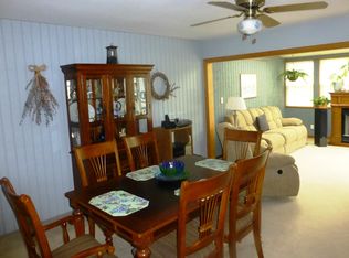 8 Huntington Way, Mount Laurel, NJ 08054