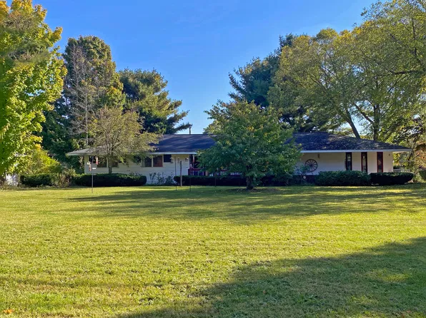 7880 S Michigan Ave, Rothbury, MI 49452