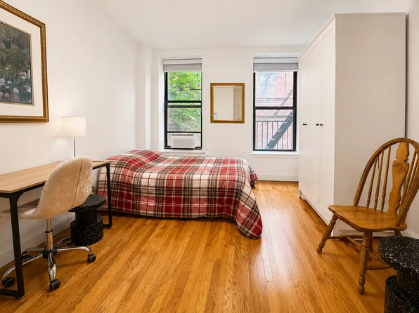 268 E 4th St APT 1A, New York, NY 10009