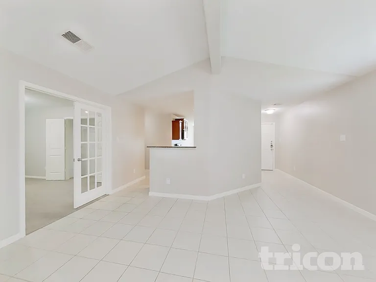 624 Totem Trail Dr — Photo 2
