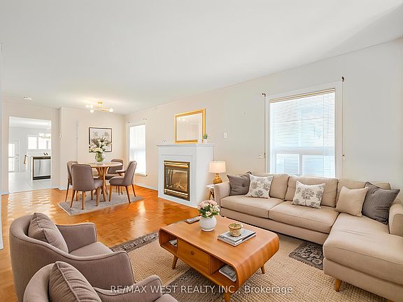 2nd image of 41 Olympia Cres S