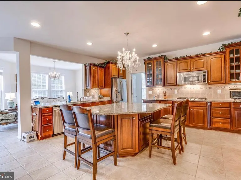 41613 Chalk Ln — Photo 12