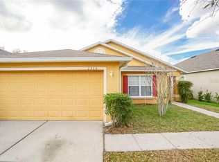 2335 Martins Run, Tavares, FL 32778