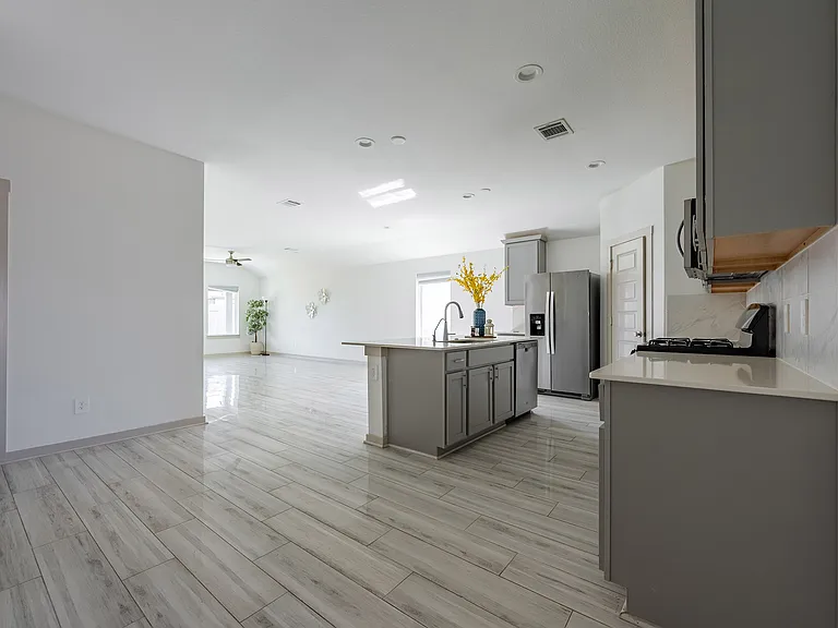 19003 Derrington Manor Ln — Photo 4