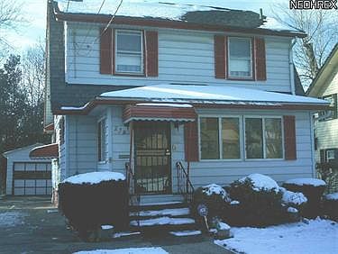 1st image of 270 Grace Ave