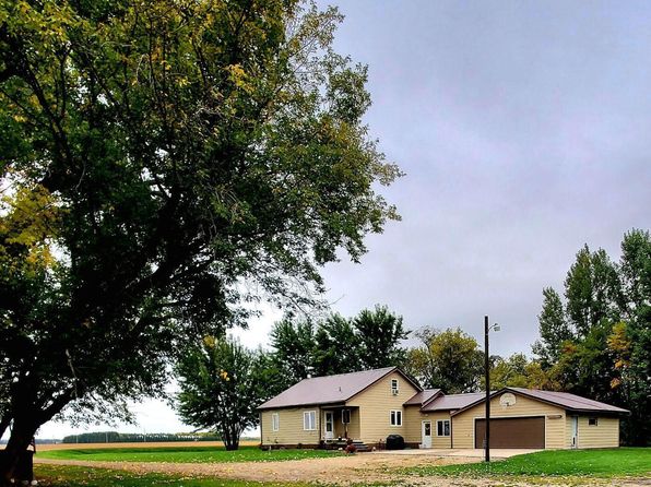 9588 143rd Ave NE, Cavalier, ND 58220