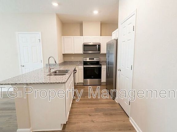 3rd image of 11794 Beardgrass Way