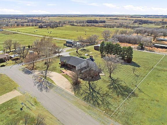 3rd image of 1103 N 8th St