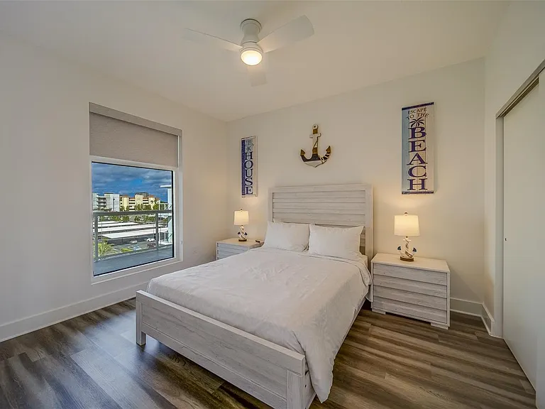 415 Island Way #505 — Photo 21