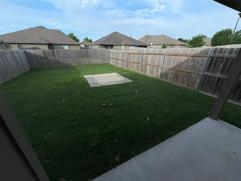 911 Ferrara Cir #A — Photo 12