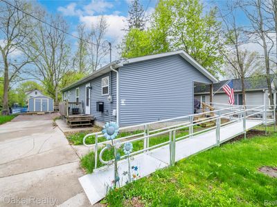2616 Maryland Ave, Flint, MI, 48506