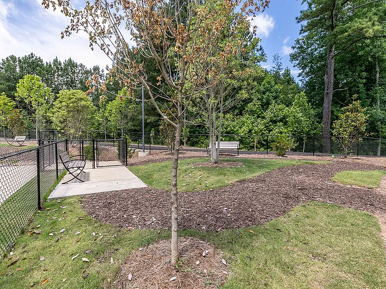 Sugarloaf Walk Apartments — Photo 21