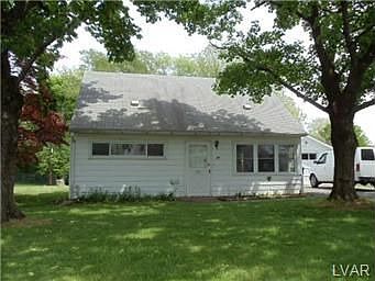 2nd image of 85 Wilden Dr E