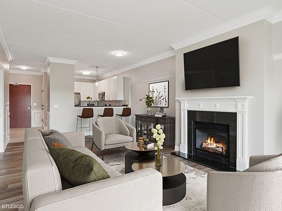 5th image of 6420 Double Eagle Dr Unit 1103