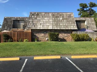 1604 Forest Lakes Cir APT A, West Palm Beach, FL 33406