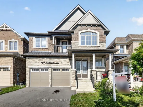 144 Auckland Dr, Whitby, ON L1P 0J2