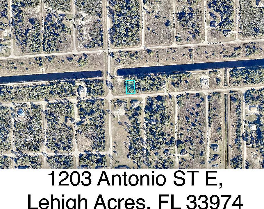 2nd image of 1203 Antonio St E