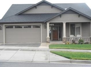 292 Willow Springs Dr, Talent, OR 97540