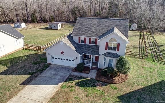 2nd image of 1065 Wentwood Ln
