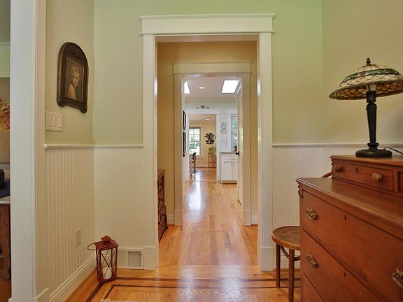 Asbury molding and beadboard