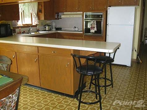 Kitchen with All Appliances