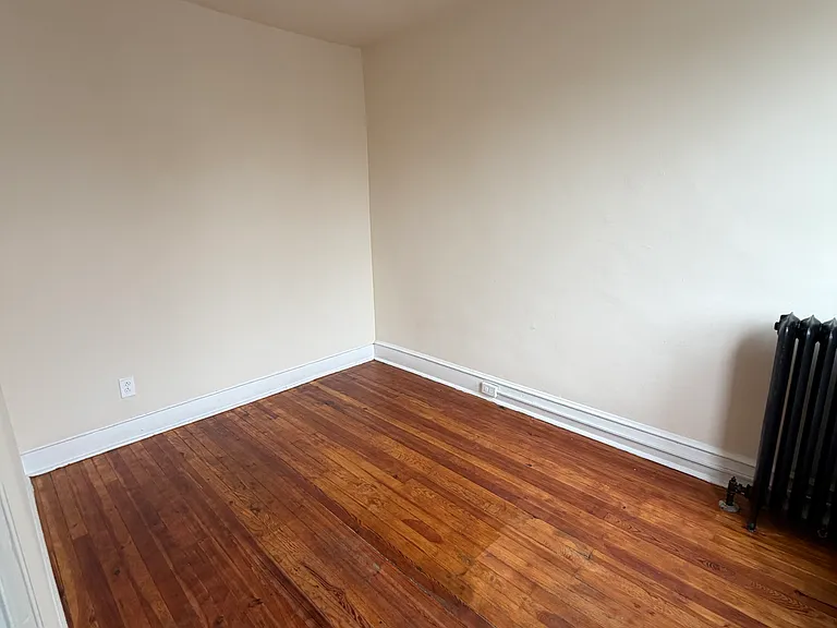 2209 S Beechwood St — Photo 12