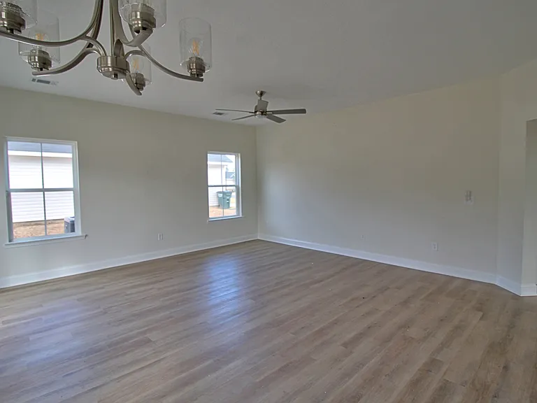 149 Franklin Tree Dr — Photo 5