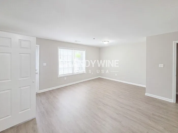 8594 Webb Rd — Photo 5