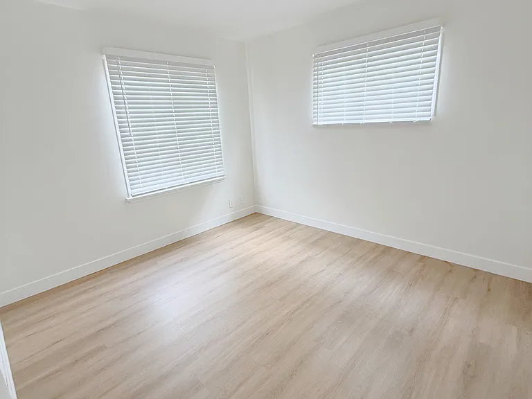 7228 Hazeltine Ave #1 — Photo 7