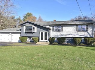 540 Pippin Orchard Rd, Cranston, RI 02921