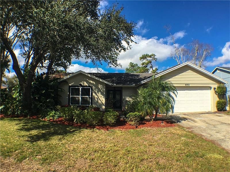 1st image of 4303 Woodside Manor Dr